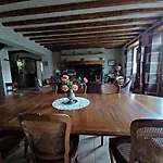 Bed & Breakfast La Grange De Lily Vic-sur-Cère