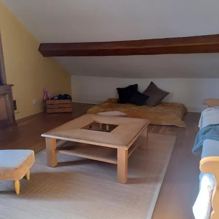 فندق مبيت وإفطار La Grange De Lily