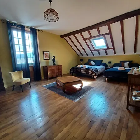 La Grange De Lily Bed & Breakfast