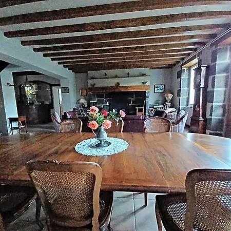 La Grange De Lily Nocleg ze śniadaniem