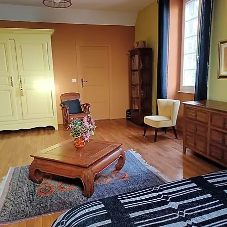 Nocleg ze śniadaniem La Grange De Lily Vic-sur-Cère