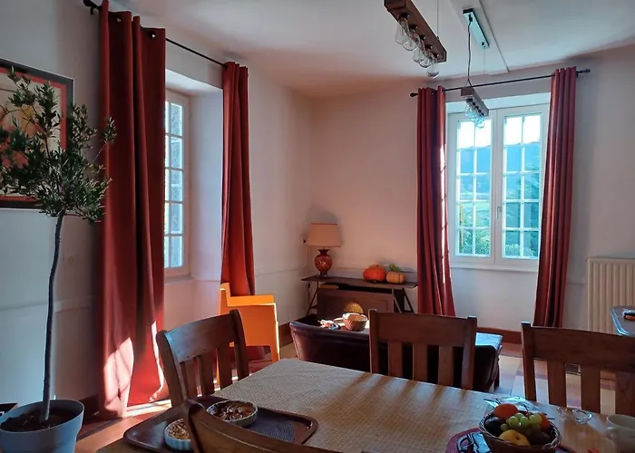 La Grange De Lily Bed & Breakfast 3*