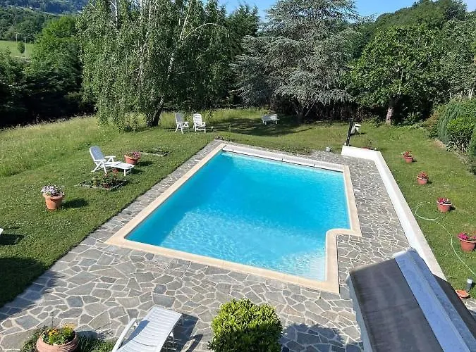 La Grange De Lily 3* Vic-sur-Cère